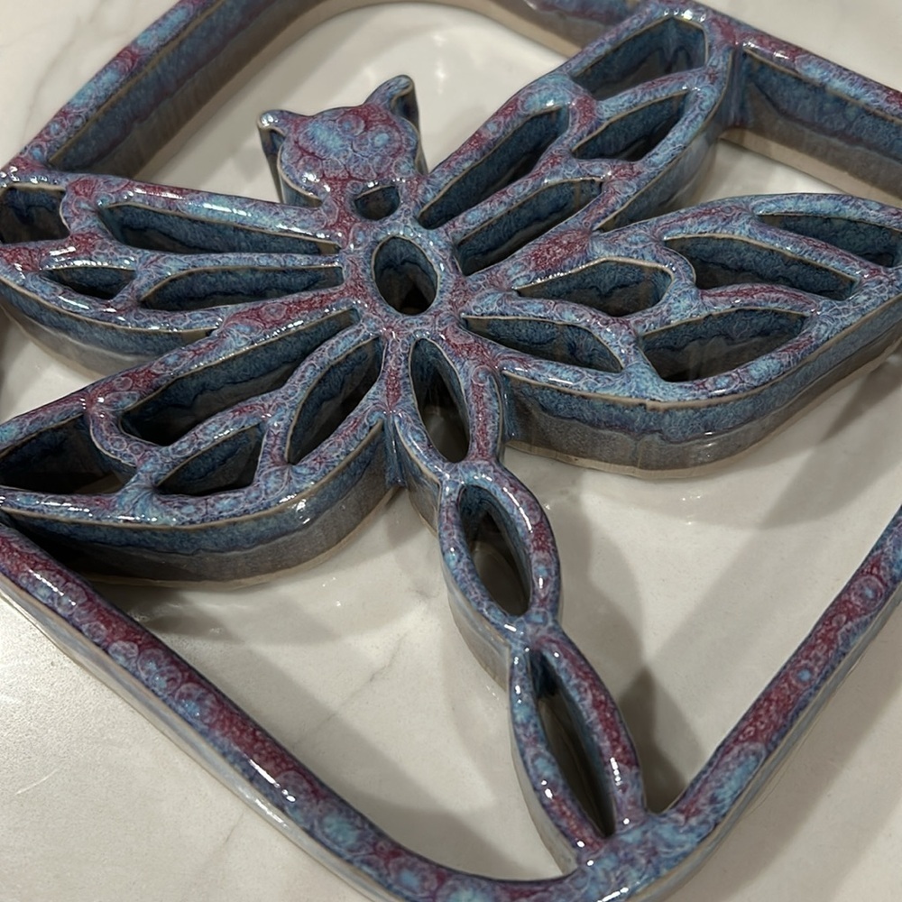 Glazed Pottery Dragonfly Trivet- handmade hot plate - Stoneware Pottery: Sunrise - Picture 5 of 6